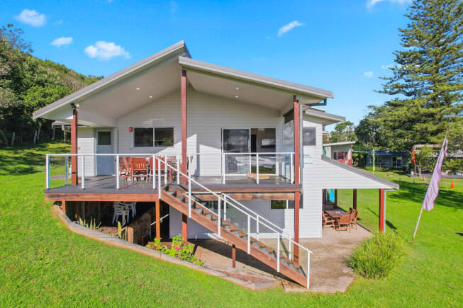 Point Plomor POINT PLOMER HOLIDAY CABINS